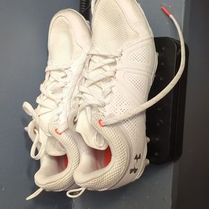 Under armour women's lacrosse cleats